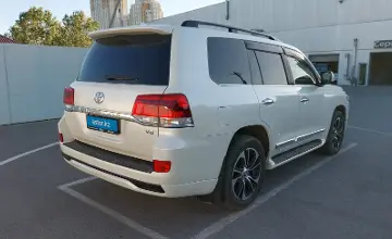 Toyota Land Cruiser 2016 года за 35 000 000 тг. в Шымкент фото 3