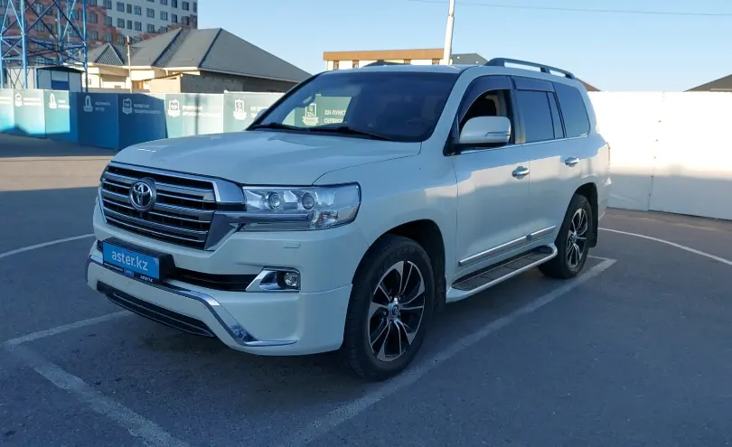 Toyota Land Cruiser 2016 года за 35 000 000 тг. в Шымкент
