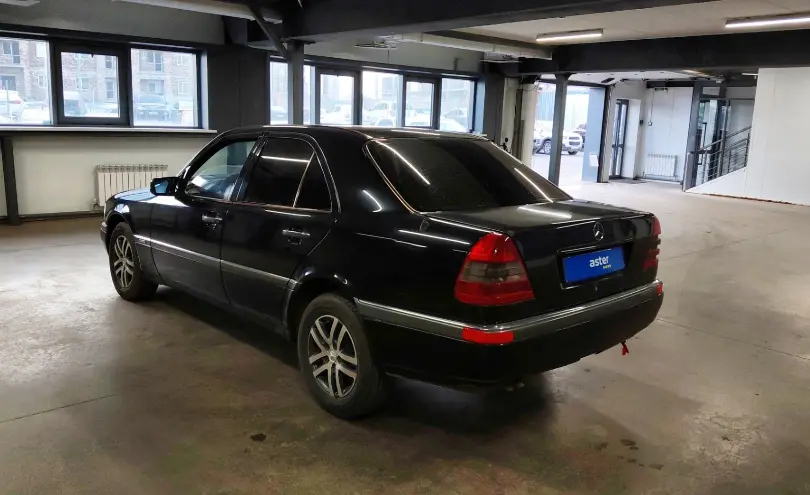 Mercedes-Benz C-Класс 1995 года за 1 500 000 тг. в Астана фото 4