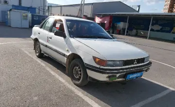 Mitsubishi Lancer 1990 года за 500 000 тг. в Шымкент фото 2