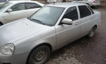 LADA (ВАЗ) Priora 2015 года за 3 000 000 тг. в Усть-Каменогорск фото 2