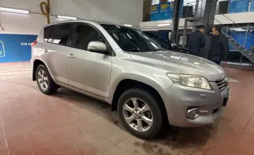 Toyota RAV4 2011 года за 9 000 000 тг. в Астана фото 3
