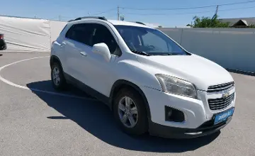Chevrolet Tracker 2014 года за 5 500 000 тг. в Шымкент фото 2