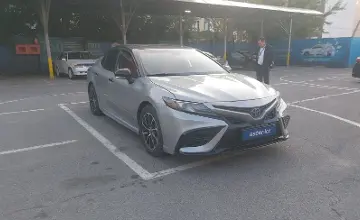Toyota Camry 2021 года за 12 000 000 тг. в Алматы фото 2