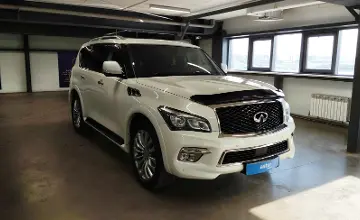 Infiniti QX80 2016 года за 18 000 000 тг. в Астана фото 2