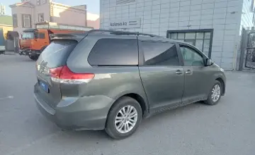 Toyota Sienna 2010 года за 11 000 000 тг. в Кызылорда