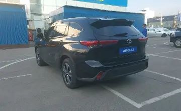 Toyota Highlander 2021 года за 25 000 000 тг. в Алматы фото 4