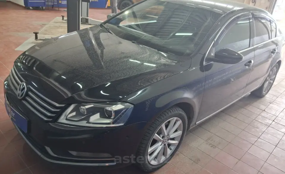 Volkswagen Passat 2014 года за 5 000 000 тг. в Астана