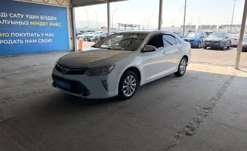 Toyota Camry 2015 года за 9 000 000 тг. в Алматы фото 1