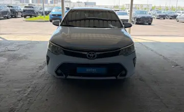 Toyota Camry 2015 года за 9 000 000 тг. в Алматы фото 2