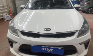 Kia Rio 2019 года за 7 000 000 тг. в Астана фото 2