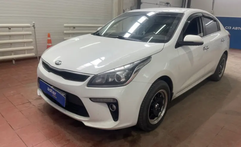 Kia Rio 2019 года за 7 000 000 тг. в Астана