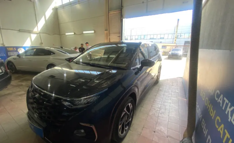 Hyundai Custin 2025 года за 13 700 000 тг. в Астана