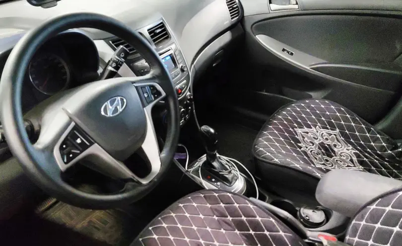 Hyundai Accent 2015 года за 4 500 000 тг. в Астана фото 5