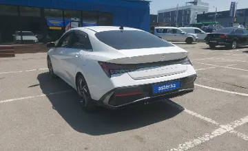 Hyundai Elantra 2024 года за 9 300 000 тг. в Алматы фото 4