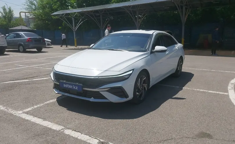 Hyundai Elantra 2024 года за 9 300 000 тг. в Алматы