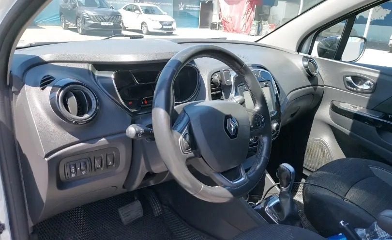 Renault Kaptur 2017 года за 6 000 000 тг. в Шымкент фото 5