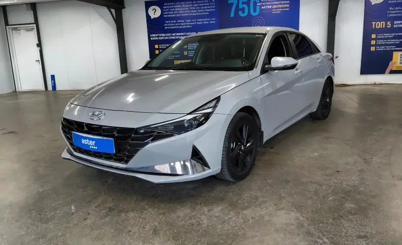 Hyundai Elantra 2023 года за 8 300 000 тг. в Астана