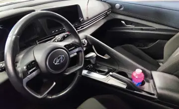 Hyundai Elantra 2023 года за 8 300 000 тг. в Астана фото 5