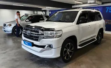 Toyota Land Cruiser 2008 года за 15 000 000 тг. в Астана фото 1
