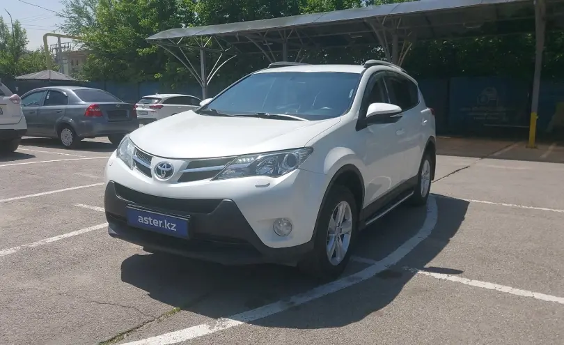 Toyota RAV4 2013 года за 9 000 000 тг. в Алматы