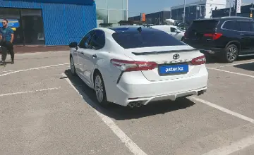 Toyota Camry 2020 года за 11 500 000 тг. в Алматы фото 4