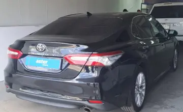 Toyota Camry 2018 года за 14 000 000 тг. в Павлодар