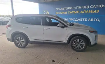 Hyundai Santa Fe 2019 года за 10 500 000 тг. в Алматы фото 4