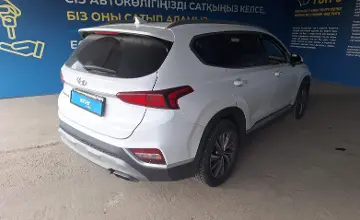 Hyundai Santa Fe 2019 года за 10 500 000 тг. в Алматы