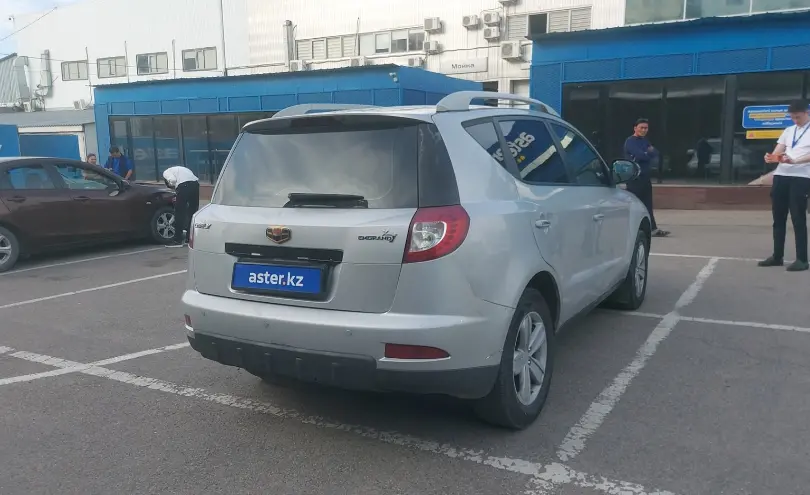 Geely Emgrand X7 2014 года за 2 500 000 тг. в Алматы фото 3