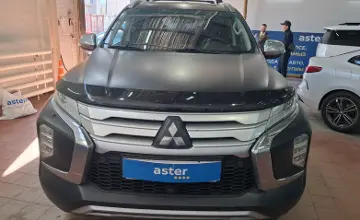 Mitsubishi Montero Sport 2023 года за 19 500 000 тг. в Астана фото 2