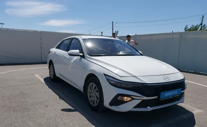 Hyundai Elantra 2024 года за 9 000 000 тг. в Шымкент фото 2