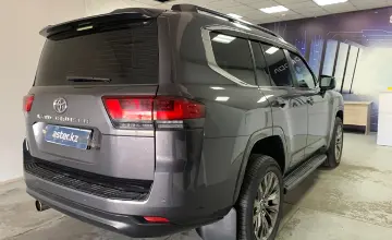 Toyota Land Cruiser 2021 года за 47 000 000 тг. в Павлодар
