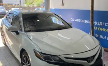 Toyota Camry 2020 года за 11 000 000 тг. в Астана фото 3