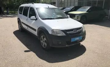 LADA (ВАЗ) Largus Cross 2018 года за 3 300 000 тг. в Актобе фото 3