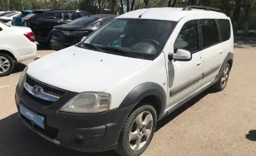 LADA (ВАЗ) Largus Cross 2018 года за 3 300 000 тг. в Актобе фото 1