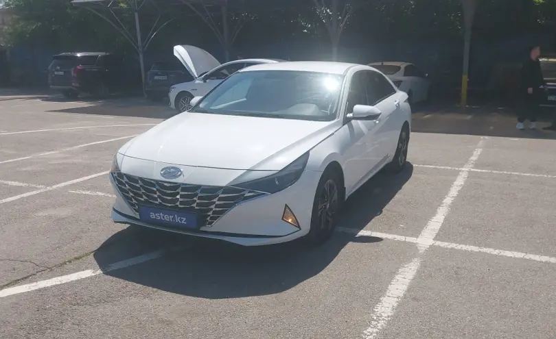 Hyundai Elantra 2020 года за 8 000 000 тг. в Алматы