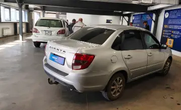 LADA (ВАЗ) Granta 2020 года за 3 500 000 тг. в Астана фото 3