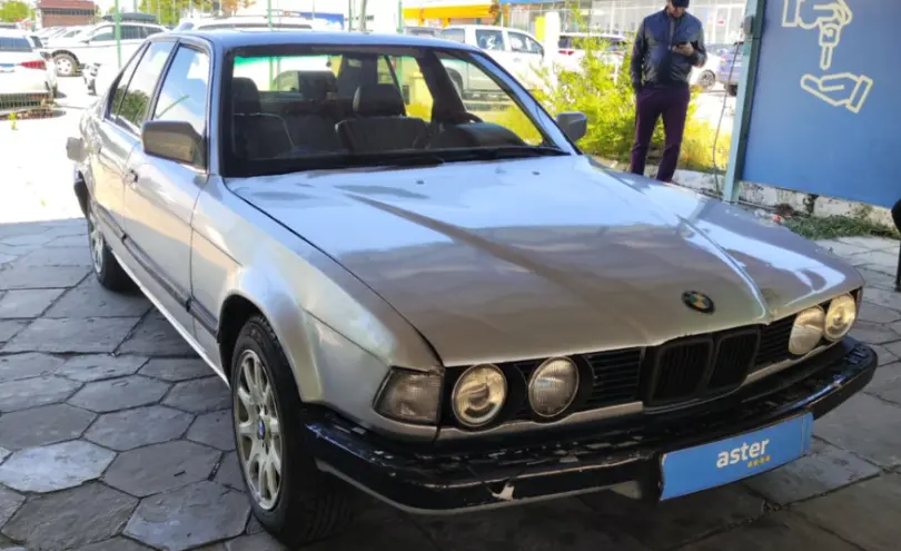 BMW 7 серии 1991 года за 1 400 000 тг. в Талдыкорган фото 3