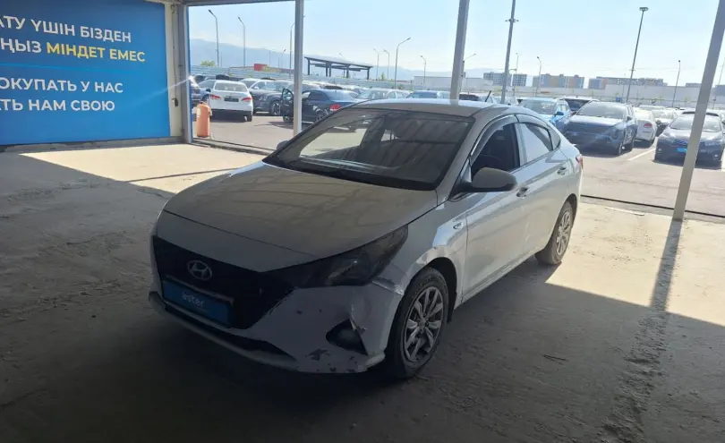 Hyundai Accent 2021 года за 6 000 000 тг. в Алматы