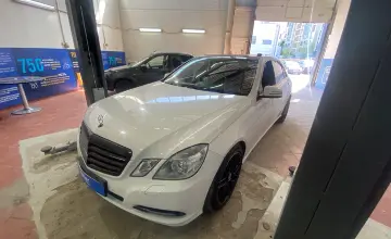 Mercedes-Benz E-Класс 2010 года за 8 000 000 тг. в Астана фото 1