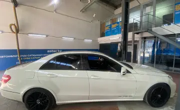 Mercedes-Benz E-Класс 2010 года за 8 000 000 тг. в Астана фото 4
