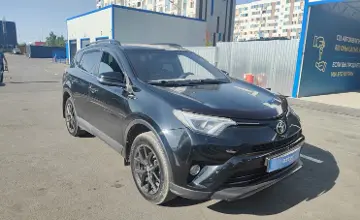 Toyota RAV4 2019 года за 10 500 000 тг. в Алматы фото 3