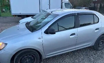 Renault Logan 2015 года за 2 500 000 тг. в Астана фото 2