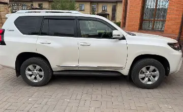 Toyota Land Cruiser Prado 2022 года за 35 000 000 тг. в Караганда фото 2