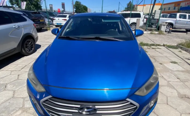 Hyundai Elantra 2018 года за 5 300 000 тг. в Талдыкорган фото 2