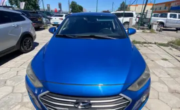 Hyundai Elantra 2018 года за 5 300 000 тг. в Талдыкорган фото 2