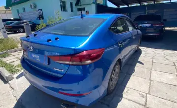 Hyundai Elantra 2018 года за 5 300 000 тг. в Талдыкорган