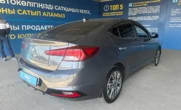 Hyundai Elantra 2019 года за 7 500 000 тг. в Алматы