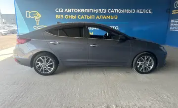 Hyundai Elantra 2019 года за 7 500 000 тг. в Алматы фото 4
